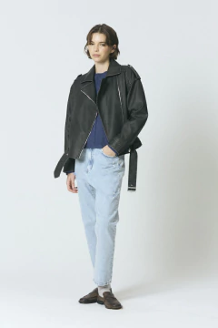 CAMPERA MORA (INEDITA) - comprar online