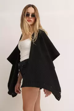 PONCHO LINES (Y-LOVERS) en internet