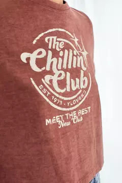 REMERA CHILLIN (Y-LOVERS) en internet