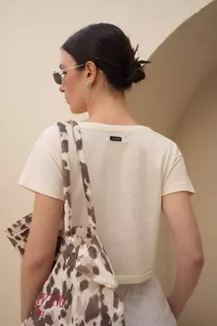 REMERA ISLA (Y-LOVERS) en internet