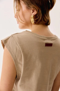 REMERA JADE (INEDITA) - tienda online