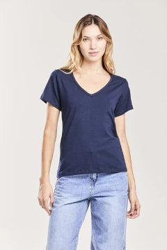 REMERA MC A25I0003 (KOXIS) en internet