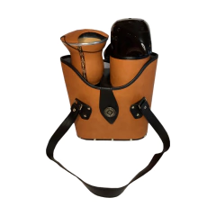 Imagem do Kit Chimarrão com Bolsa, Térmica, Cuia, Porta Erva e Protetor de Erva Couro Sintético 1Litro-Chimarrão para Divas