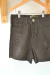 Bermuda Negra Roturas - comprar online