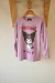 Remera Kuromi Pin - Miniboss | Tienda de ropa de niña y niño + Accesorios | Ropa Aesthetic