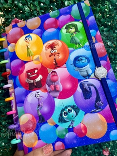 Caderno Divertida Mente de Discos - Papelaria Ananda - comprar online