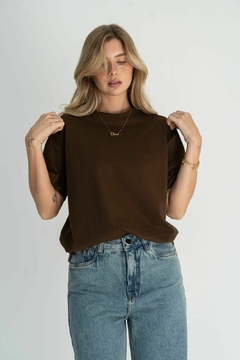 T-shirt Básica Marrom - comprar online