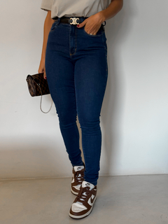 Calça Jeans Skinny Escura - comprar online
