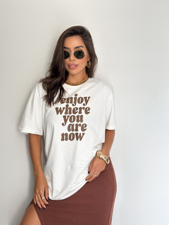 T-Shirt Enjoy - comprar online