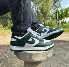 DUNK LOW GREEN