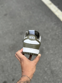 Imagem do DUNK LOW VERDE MILITAR