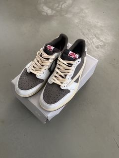 JORDAN TRAVIS SCOTT REVERSE MOCHA na internet