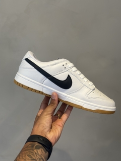 DUNK LOW BRANCO PRETO - loja online