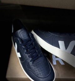 CASUAL V-10 PRETO - loja online