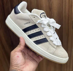 CAMPUS OOS SHOES BEGE PRETO - 011 CAMISETAS