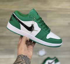 AIR JORDAN 1 LOW VERDE na internet