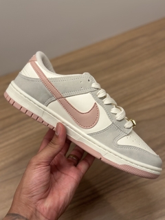 Imagem do DUNK LOW GREY ROSE