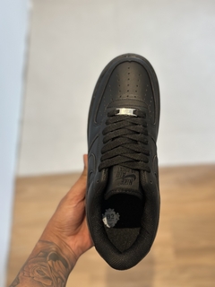 AIR FORCE 1 COURO PRETO - comprar online