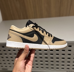 AIR JORDAN LOW MARROM