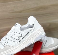 NB 550 BRANCO UNISSEX - 011 CAMISETAS