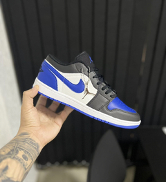 AIR JORDAN 1 LOW ROYAL - comprar online