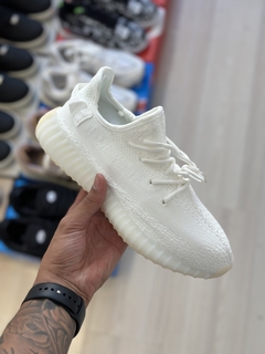 Imagem do YEEZY BOOST BRANCO