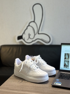 AIR FORCE WHITE PERSONALIZADO na internet