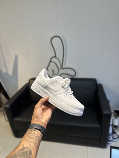 Imagem do AIR FORCE WHITE PERSONALIZADO