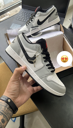 AIR JORDAN 1 LOW CINZA