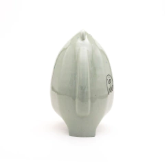 Lito M - Friendly foreigner - Verde