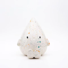 Lori - Rainbow Sprinkle