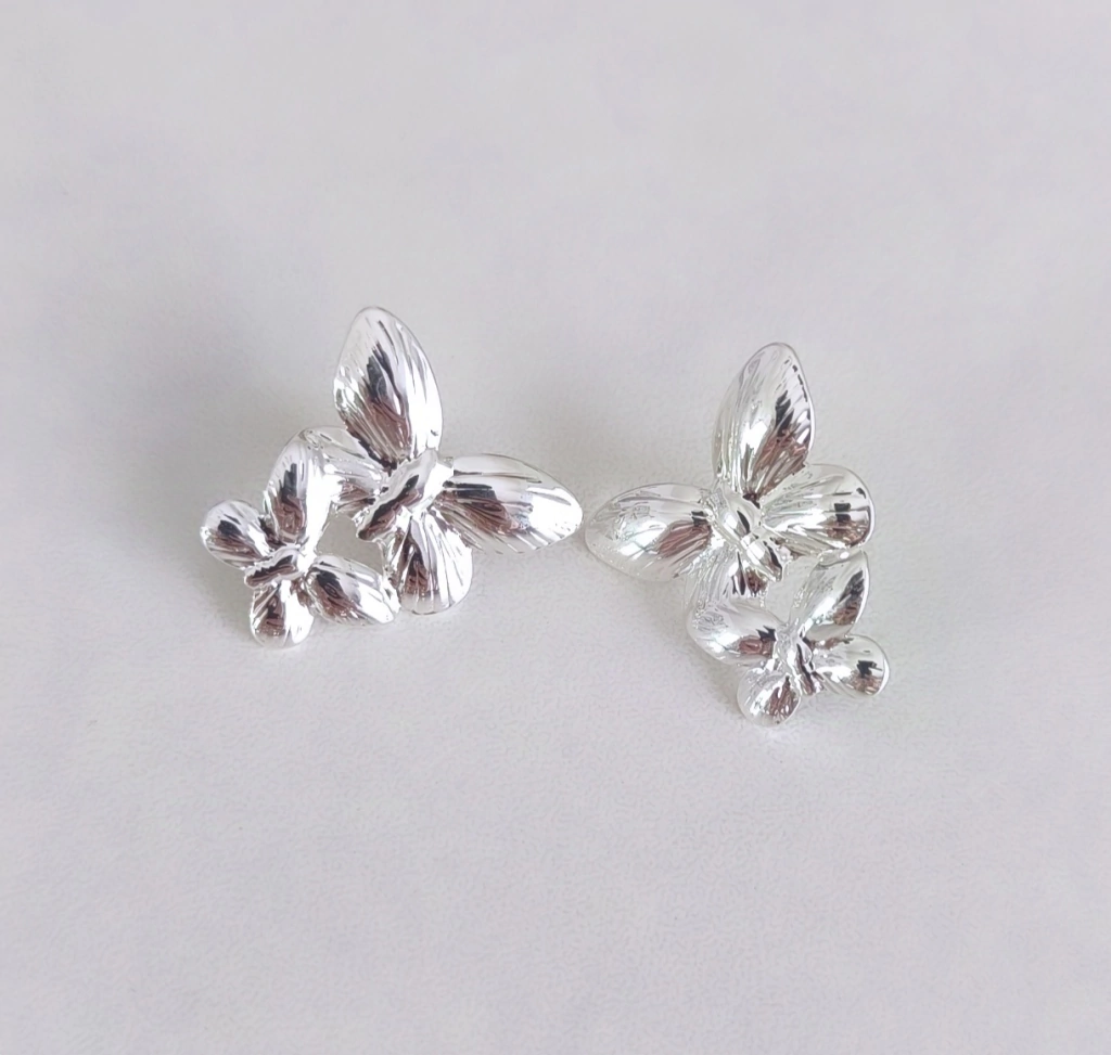 Aros mariposas dobles/Par/Super livianos