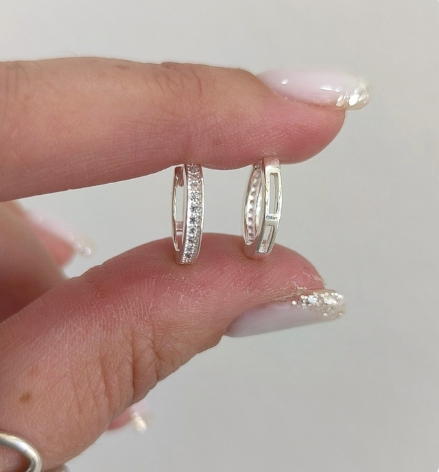 Argollas Ludmila/Par/Micropave/Plata925/Traba Clip A Presión thumbnail 2