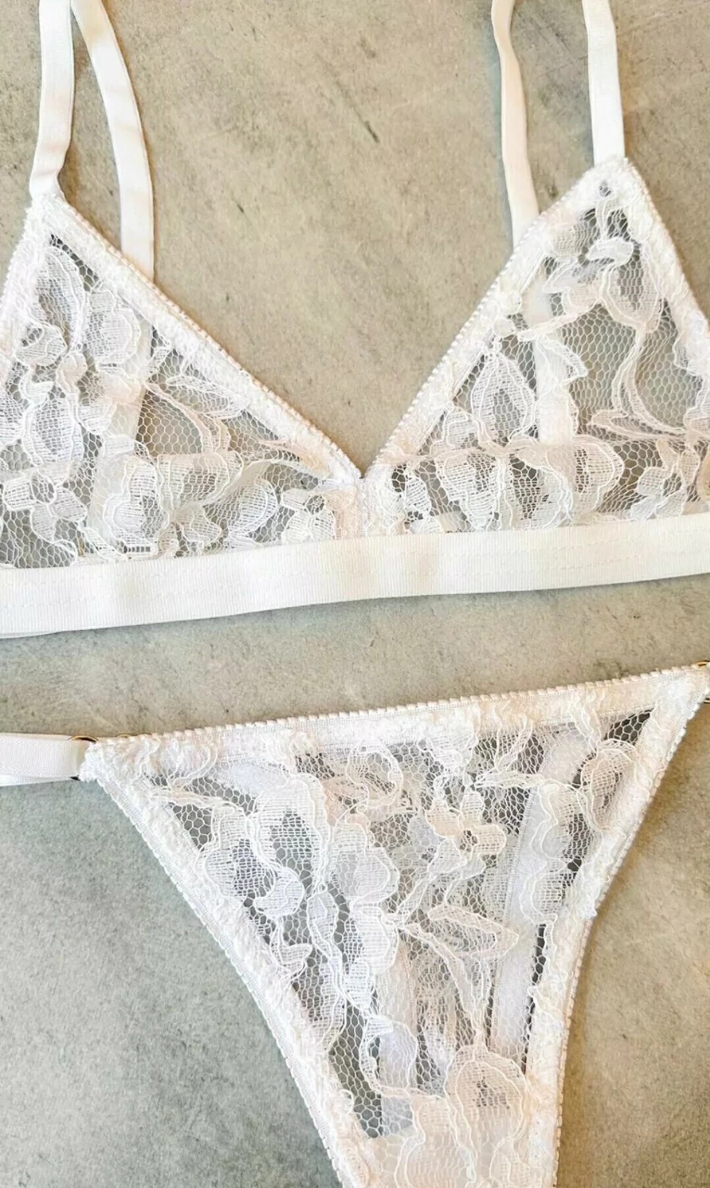Conjunto de diseño /T 95/Blanco encaje