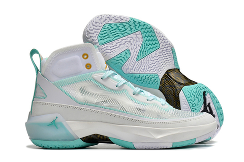 Tênis Air Jordan 37 x Guo Ailun 'White Island Green'