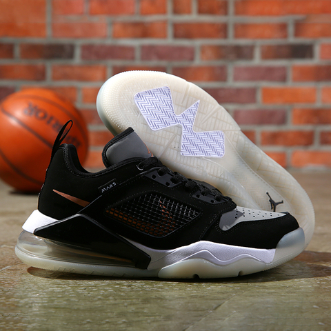 Tênis Nike Air Jordan Mars 270 Low