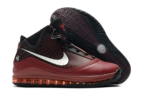 Tênis Nike Air Max LeBron 7 Retro QS "Christmas"