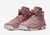 Tênis Air Jordan 6 Retro x Aleali May 'Millennial Pink' na internet