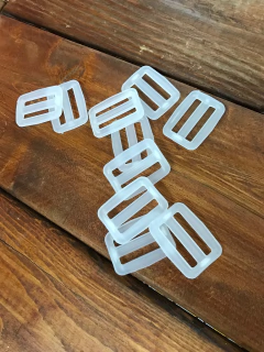 REGULADORES PLASTICOS PASE 30 x4 - Franchus almacen de las telas