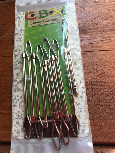 AGUJA PASACINTA METALICA