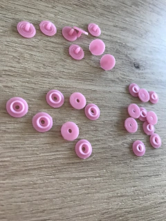 BROCHES PLÁSTICOS CONDAL N10 X 25 u - Franchus almacen de las telas