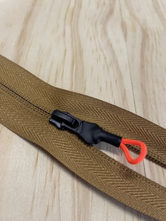 DESLIZADOR INVERTIDO PARA CIERRE N6 - comprar online