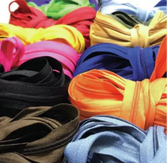 CIERRE PLASTICO N6 x metro - comprar online