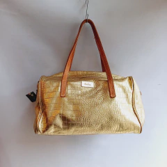 BOLSO DE MANO BESHA
