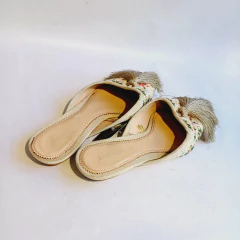Imagen de MULES BORDADOS ZARA