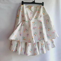 POLLERA CON VOLADOS ZARA