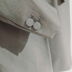 BLAZER ENTALLADO C/HOMBRERAS CRUZADO ZARA - tienda online