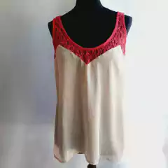 MUSCULOSA LENCERA RAPSODIA