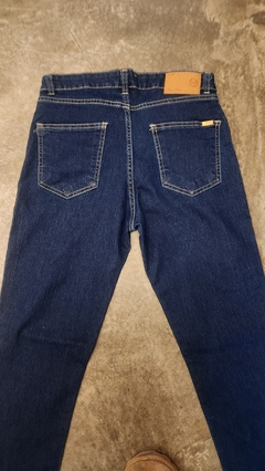JEAN AZUL ELASTIZADO TALLE 40 - tienda online