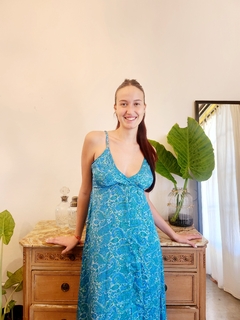 VESTIDO SOLERO SOYA CON ESPALDA TURQUESA Y VERDE AGUA en internet